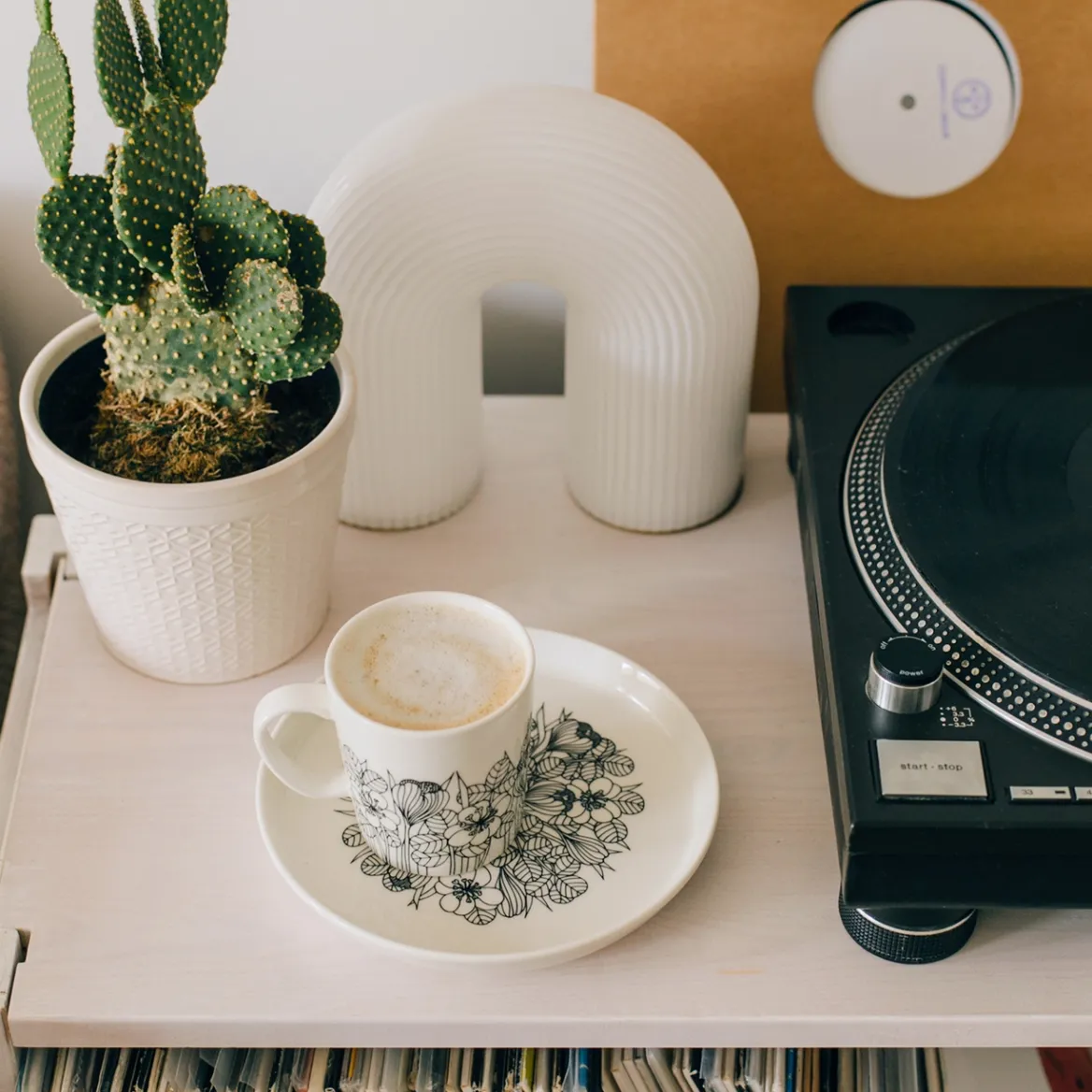 IITTALA Muki 0,3L musta Hot